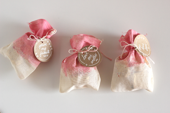 Valentines Dip-Dyed Treat Bags | by Polkadot Prints for Design Mom photo 130206_Love-One-Another02_zps1677d511.png