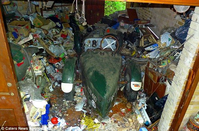 Bugatti abandonado vendido por 340.000 euros