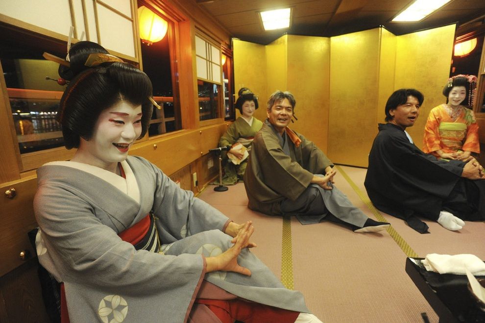 El unico hombre Geisha de Japón