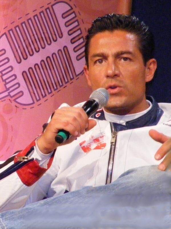  photo Bhc69KpCAAA7oZV.jpg