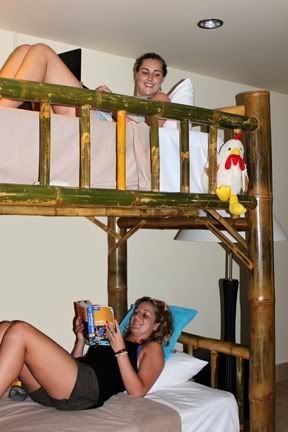 Phuket_RNR_Hostel_Room101_web.jpg