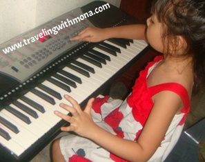 kid playing piano photo kidplayingpiano_zpsd64213b7.jpg