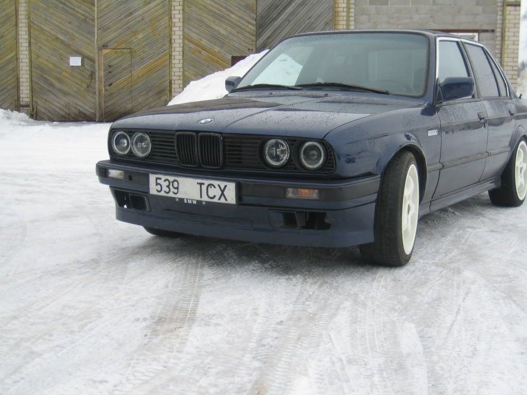 valgevelg2002.jpg
