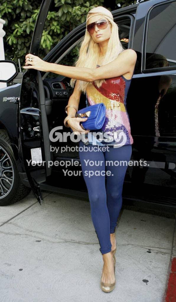 paris-hilton-camel-toe.jpg