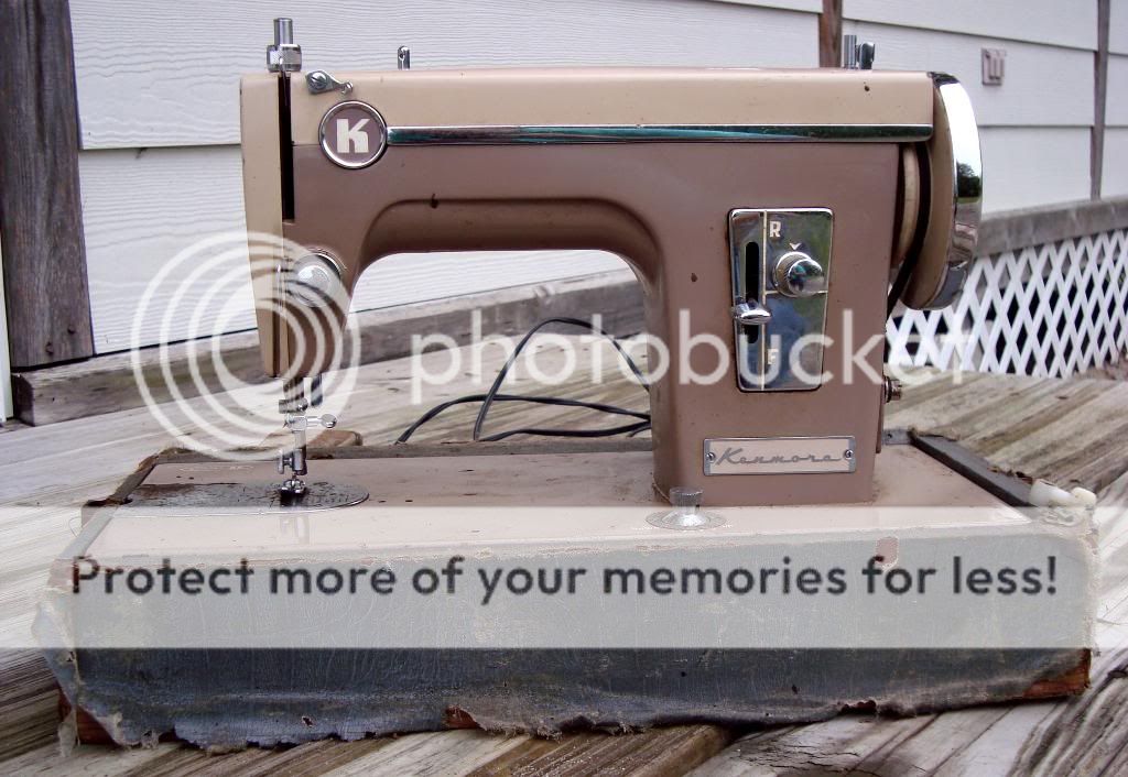 ANTIQUE COLLECTABLE KENMORE ELECTRIC SEWING MACHINE  