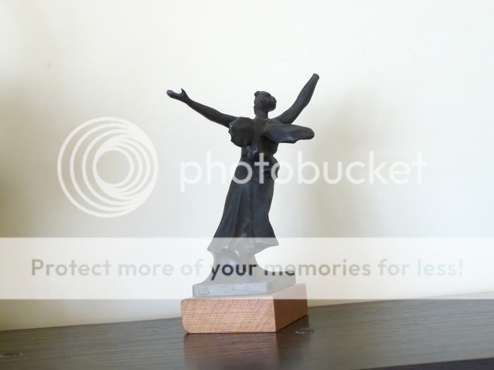   Vintage Figurine Statue Mother Russia Motherland Volgograd Monument